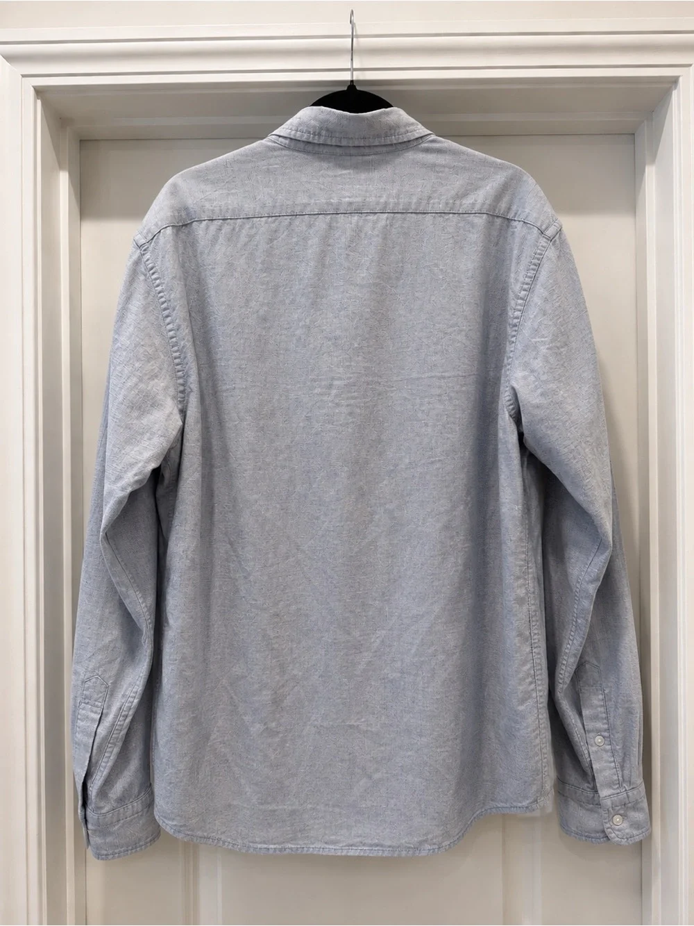 Banana Republic Untucked Fit Light Blue Button-Down Shirt Men’s XL